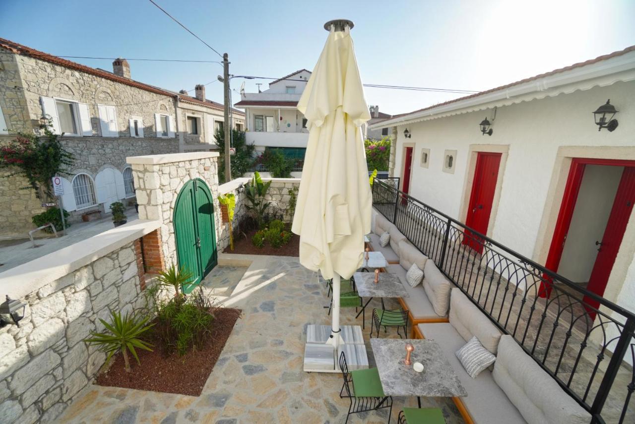 Pom Alacati Boutique Otel Çeşme Esterno foto