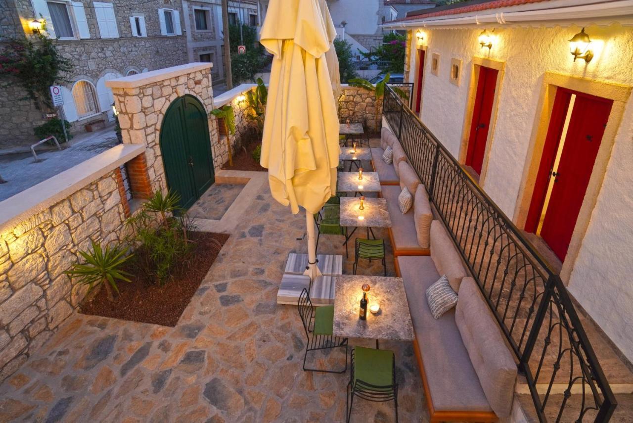 Pom Alacati Boutique Otel Çeşme Esterno foto
