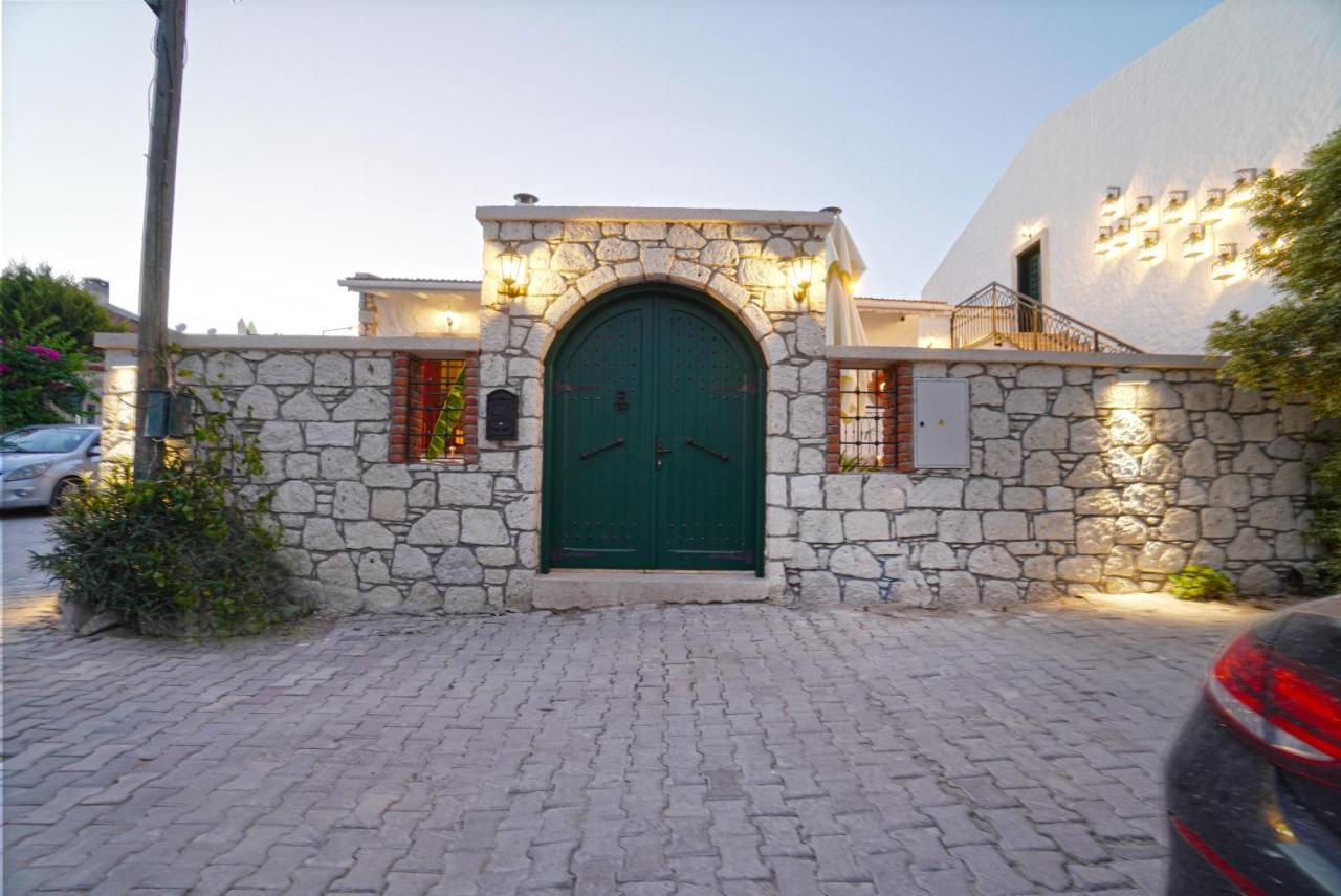 Pom Alacati Boutique Otel Çeşme Esterno foto