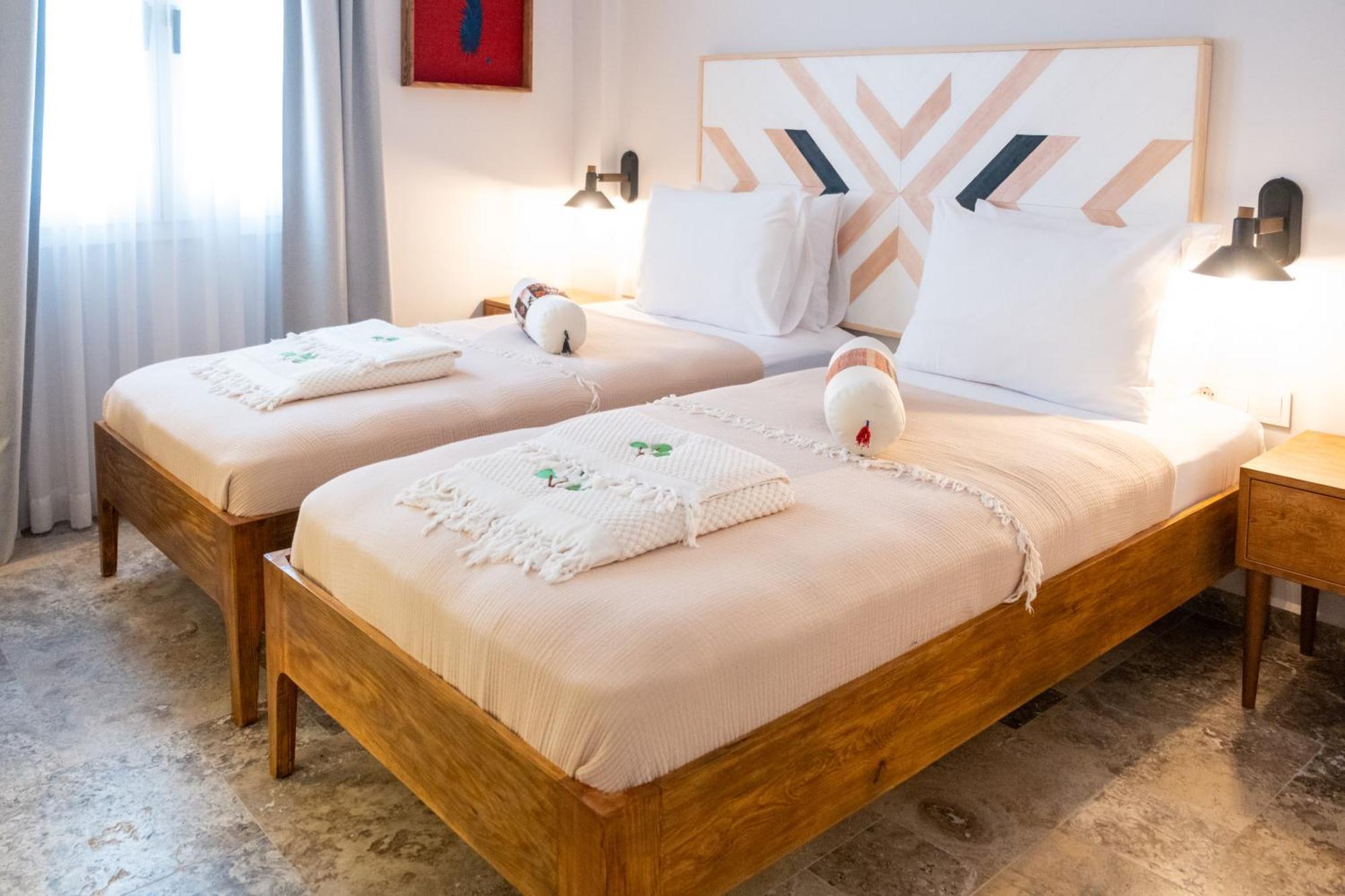 Pom Alacati Boutique Otel Çeşme Esterno foto
