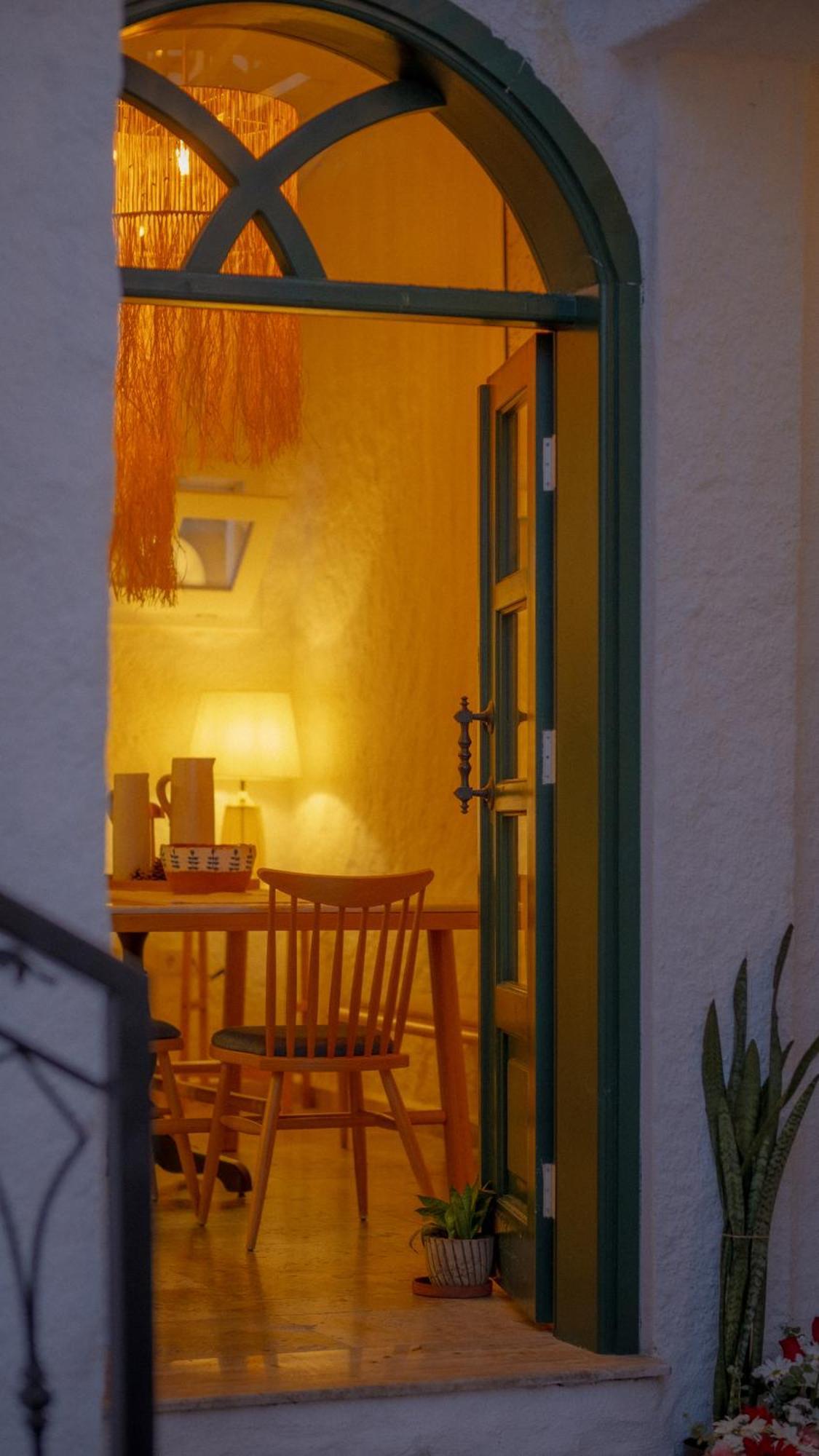 Pom Alacati Boutique Otel Çeşme Esterno foto