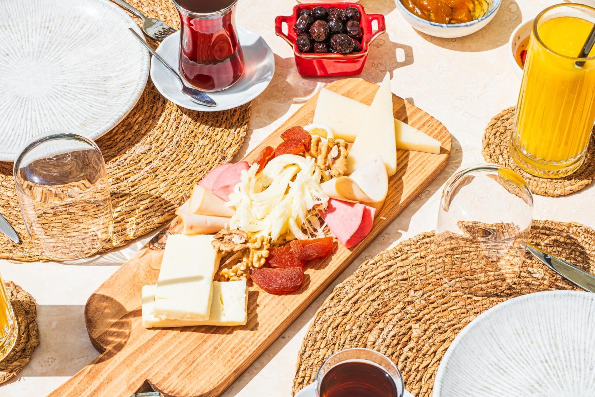Pom Alacati Boutique Otel Çeşme Esterno foto